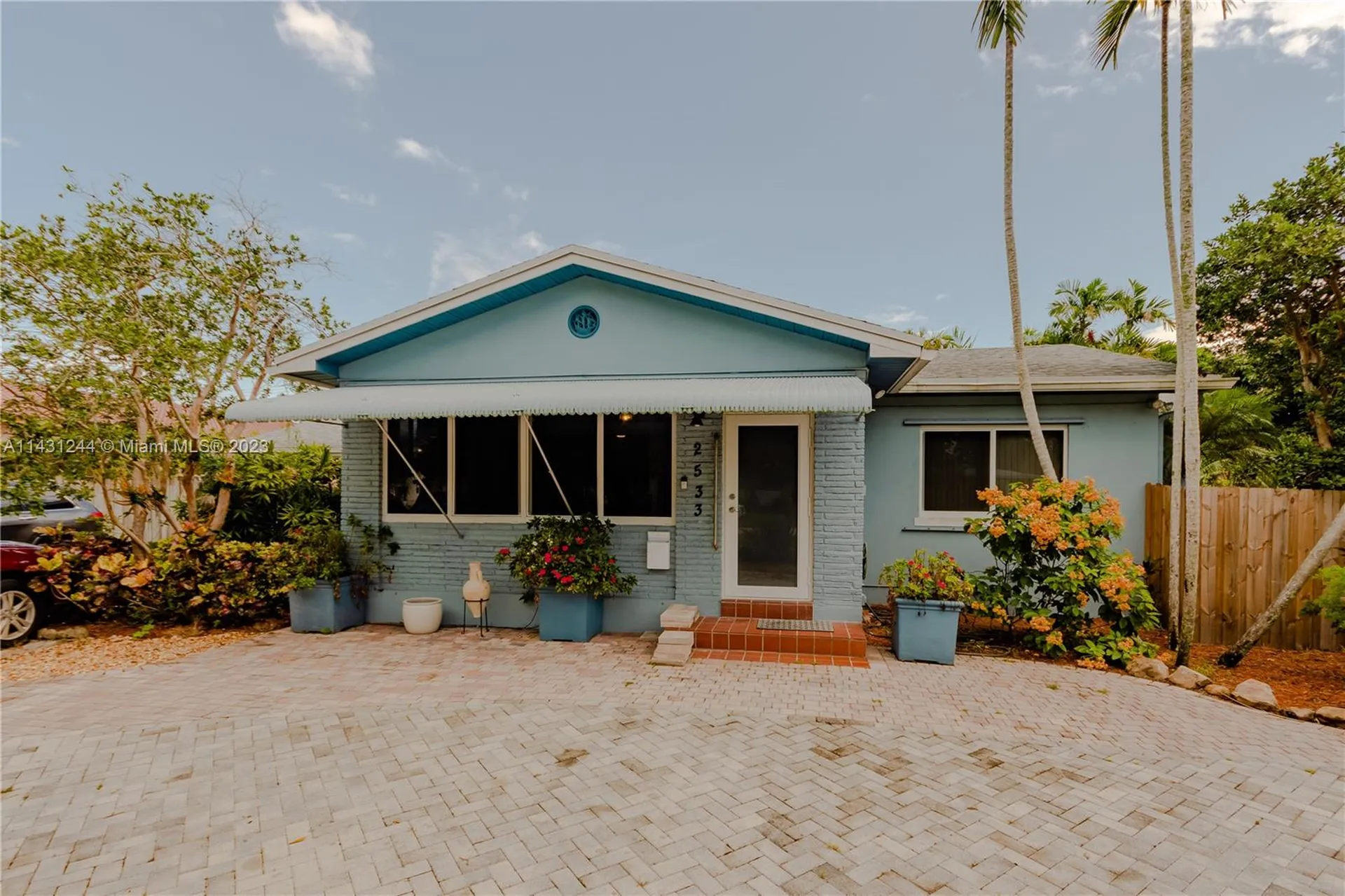 2533 Fillmore Street Hollywood FL 33020