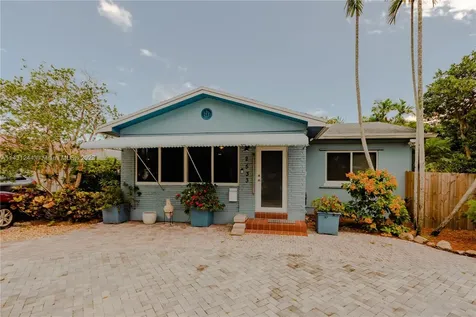 2533 Fillmore Street Hollywood FL 33020