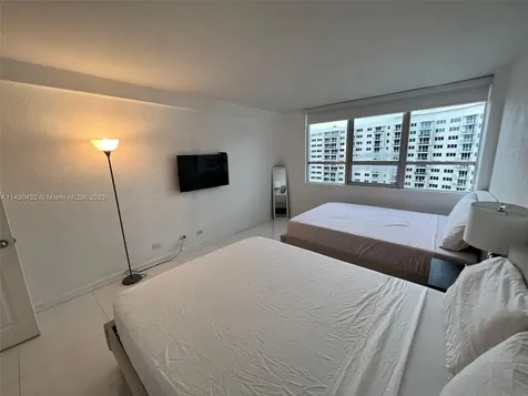 1500 Bay Road Miami Beach FL 33139
