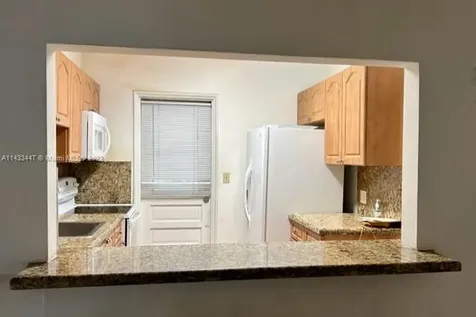 426 Madeira Avenue Coral Gables FL 33134