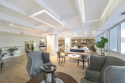 100 Lincoln Road Miami Beach FL 33139