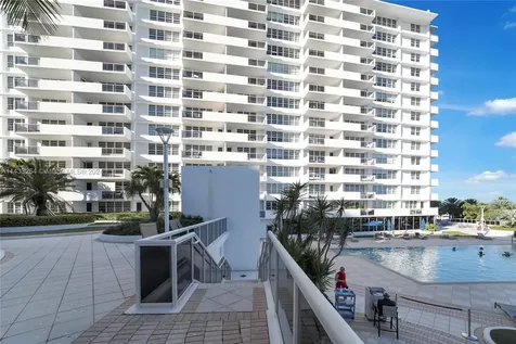 100 Lincoln Road Miami Beach FL 33139