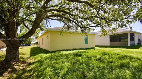 3433 Jeffcott Street Fort Myers FL 33916
