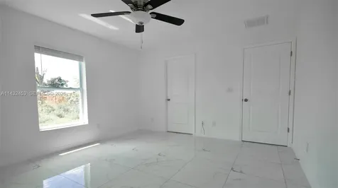 3433 Jeffcott Street Fort Myers FL 33916