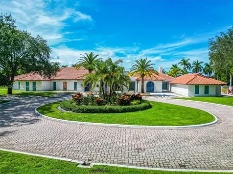 8563 Horseshoe Lane Boca Raton FL 33496