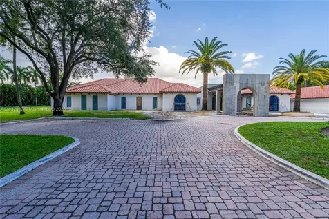 8563 Horseshoe Lane Boca Raton FL 33496
