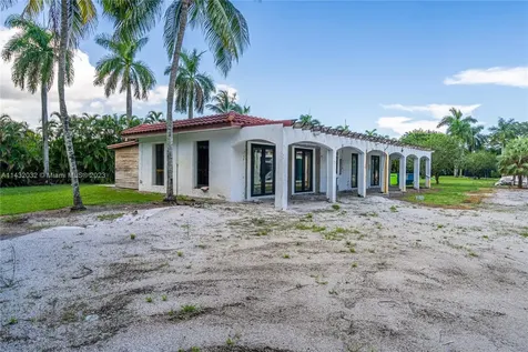 8563 Horseshoe Lane Boca Raton FL 33496