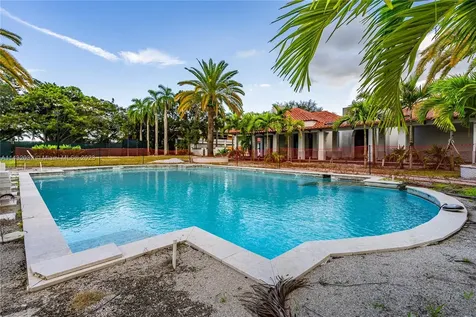 8563 Horseshoe Lane Boca Raton FL 33496
