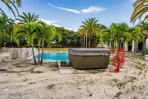 8563 Horseshoe Lane Boca Raton FL 33496