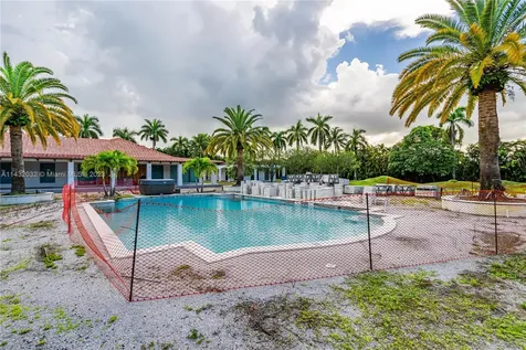 8563 Horseshoe Lane Boca Raton FL 33496