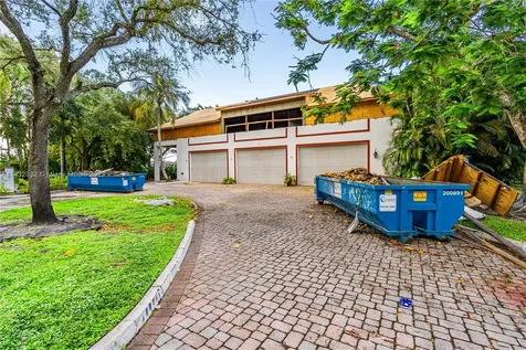 8563 Horseshoe Lane Boca Raton FL 33496
