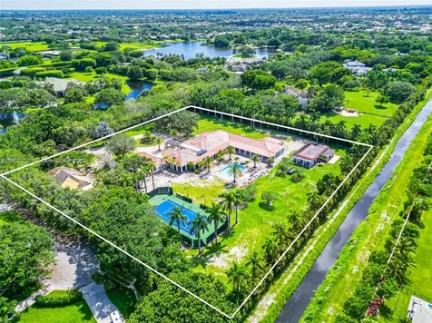 8563 Horseshoe Lane Boca Raton FL 33496