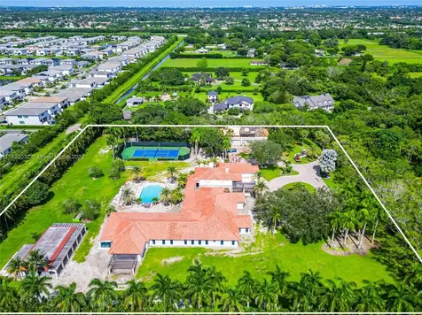 8563 Horseshoe Lane Boca Raton FL 33496