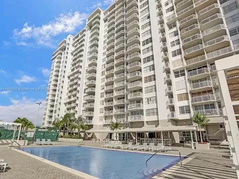 18051 Biscayne Boulevard Aventura FL 33160