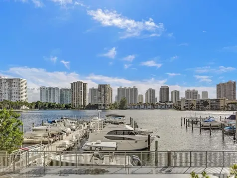 18051 Biscayne Boulevard Aventura FL 33160