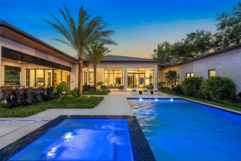 10860 SW 67th Court Pinecrest FL 33156