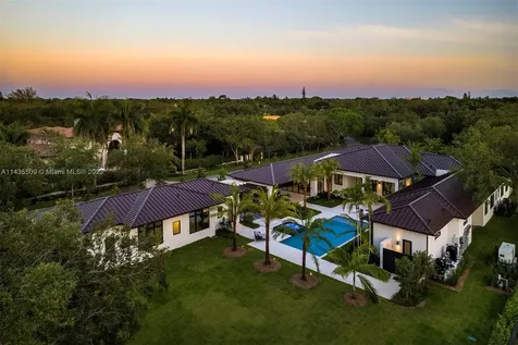 10860 SW 67th Court Pinecrest FL 33156