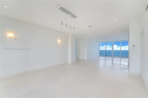 19111 Collins Avenue Sunny Isles Beach FL 33160
