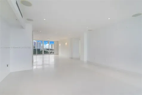19111 Collins Avenue Sunny Isles Beach FL 33160