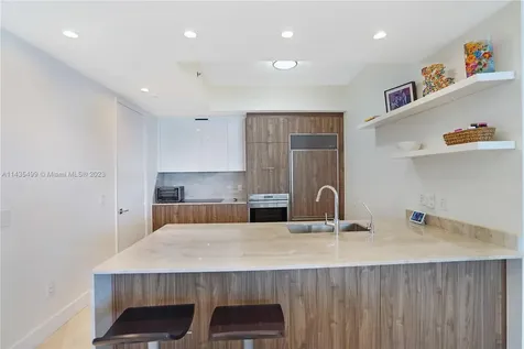 15901 Collins Avenue Sunny Isles Beach FL 33160