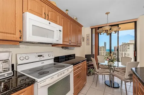 290 174th Street Sunny Isles Beach FL 33160