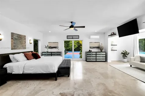 10800 SW 62nd Avenue Pinecrest FL 33156