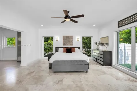 10800 SW 62nd Avenue Pinecrest FL 33156
