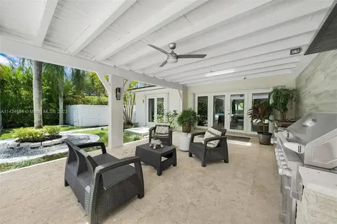 10800 SW 62nd Avenue Pinecrest FL 33156