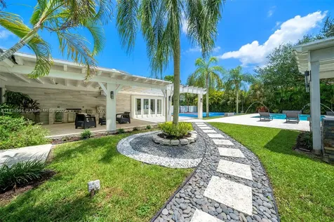 10800 SW 62nd Avenue Pinecrest FL 33156