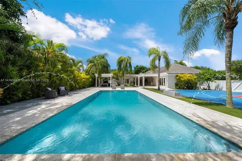 10800 SW 62nd Avenue Pinecrest FL 33156