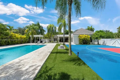 10800 SW 62nd Avenue Pinecrest FL 33156
