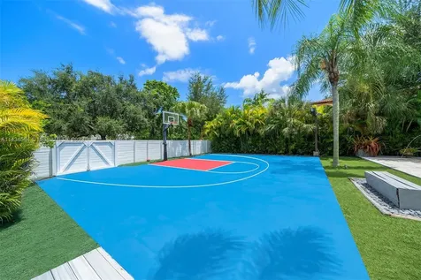 10800 SW 62nd Avenue Pinecrest FL 33156