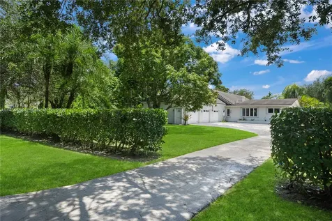 10800 SW 62nd Avenue Pinecrest FL 33156