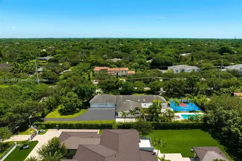 10800 SW 62nd Avenue Pinecrest FL 33156