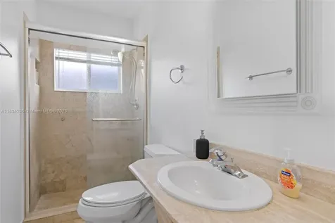 21200 NE 19th Avenue Miami FL 33179