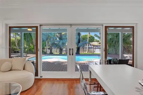 924 Belle Meade Island Drive Miami FL 33138