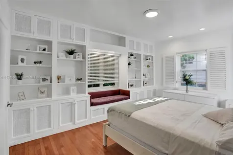 924 Belle Meade Island Drive Miami FL 33138