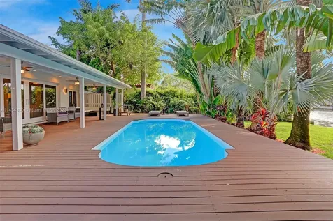 924 Belle Meade Island Drive Miami FL 33138