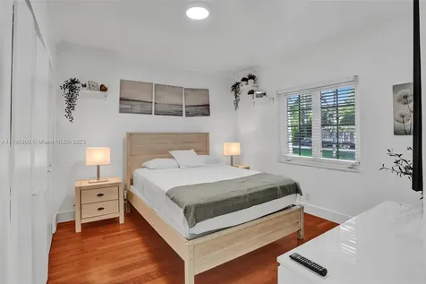 924 Belle Meade Island Drive Miami FL 33138