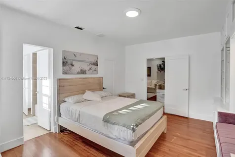 924 Belle Meade Island Drive Miami FL 33138