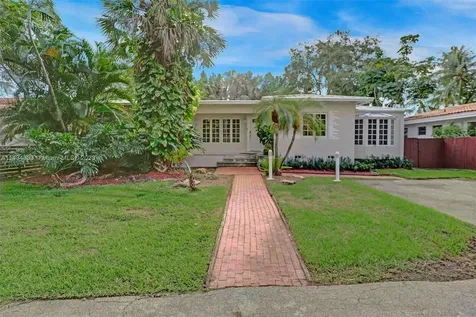 924 Belle Meade Island Drive Miami FL 33138