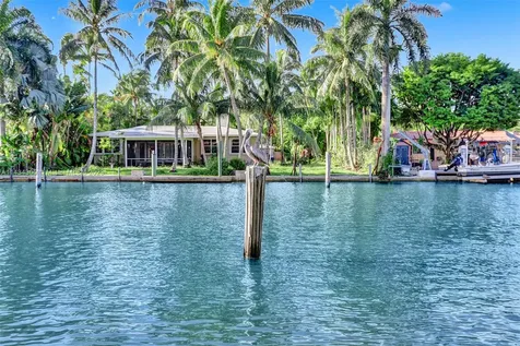 924 Belle Meade Island Drive Miami FL 33138