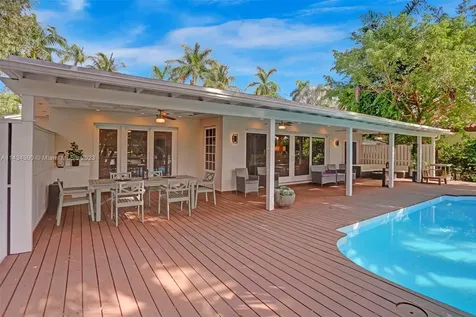 924 Belle Meade Island Drive Miami FL 33138