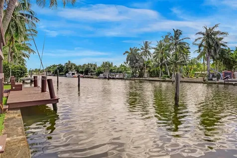 924 Belle Meade Island Drive Miami FL 33138