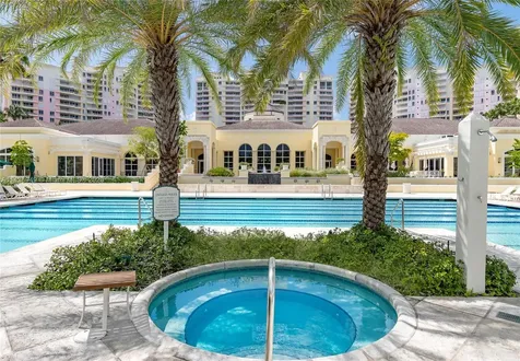 791 Crandon Boulevard Key Biscayne FL 33149
