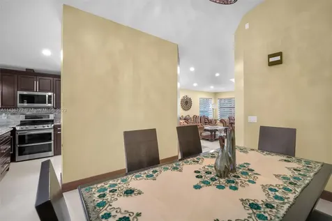 13513 NW 7th Street Plantation FL 33325