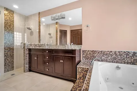 13513 NW 7th Street Plantation FL 33325