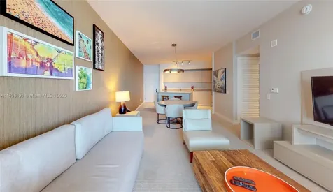 4111 S Ocean Drive Hollywood FL 33019