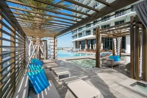 4111 S Ocean Drive Hollywood FL 33019