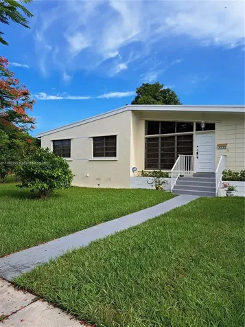 8220 SW 34th Terrace Miami FL 33155